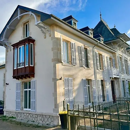 Appartement Proche Vittel Et Contrexéville Château Viendal Et Son Beau Parc *